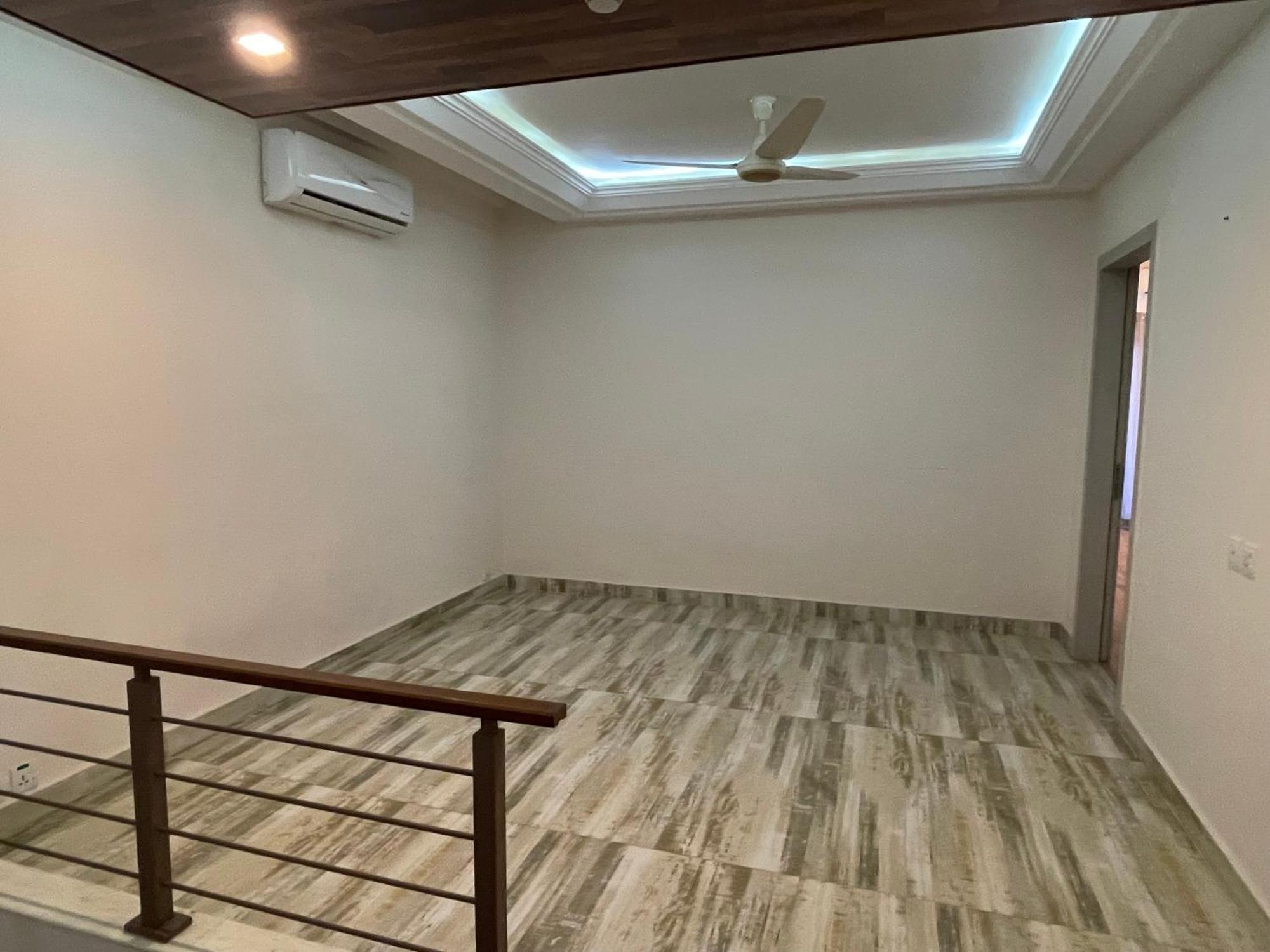 Spring Apartments Lahore Ngoại thất bức ảnh